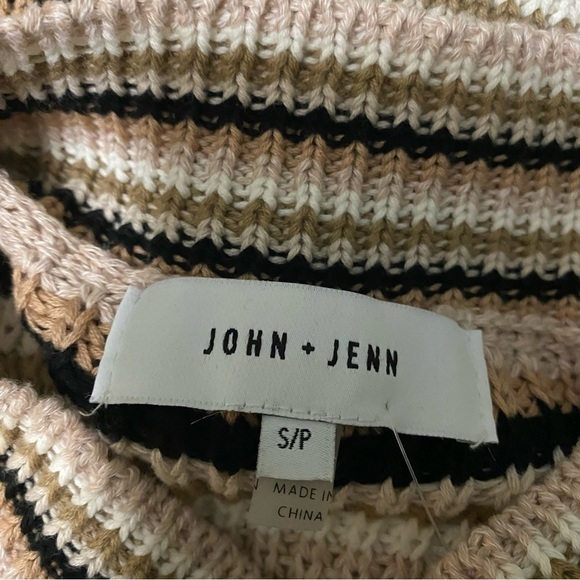 💛 S 💛 NWT Anthro Sweater Tank Neutral Horizontal Stripes Sleeveless - Picture 3 of 7